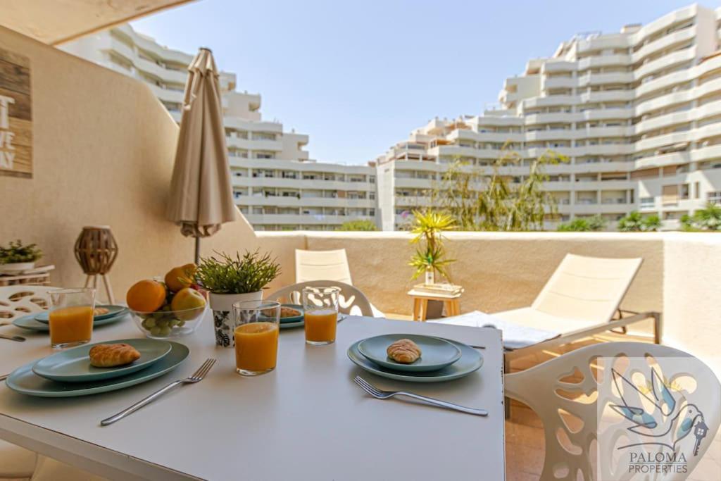 Wonderful Suite In Benal Beach Benalmadena Bagian luar foto