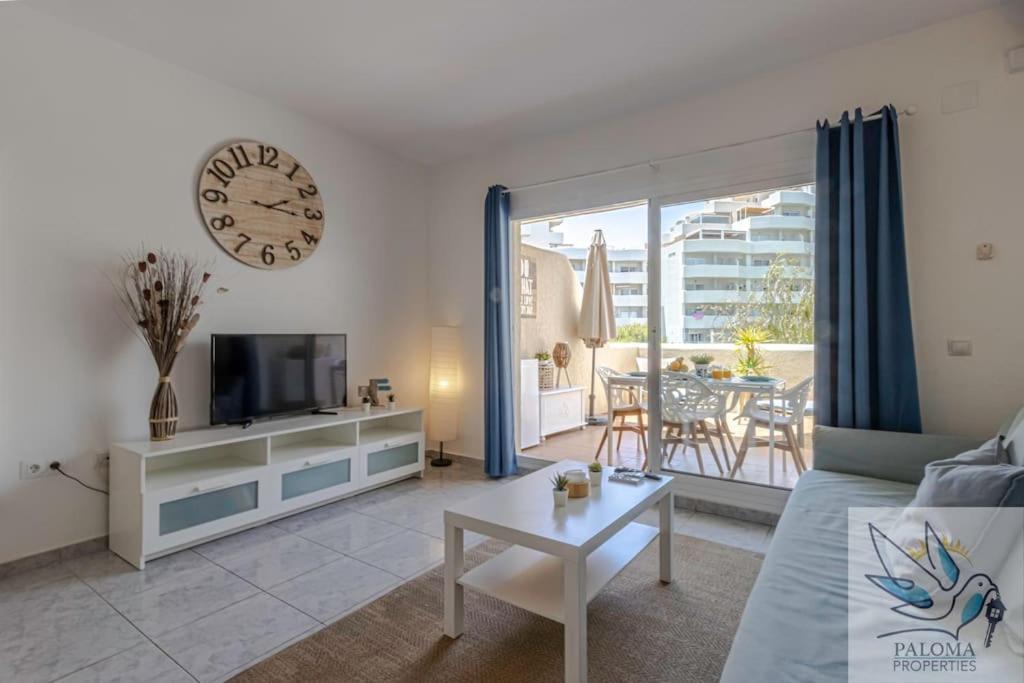 Wonderful Suite In Benal Beach Benalmadena Bagian luar foto